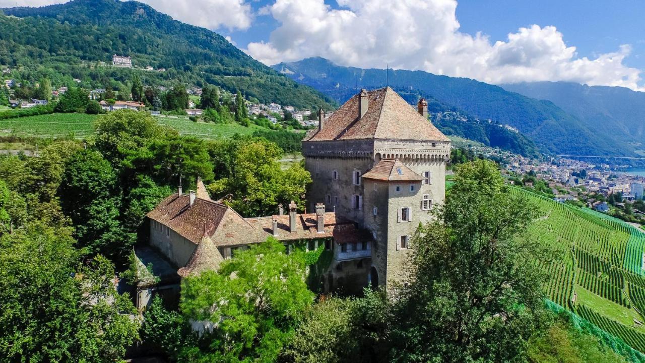A Castle Spirit Apartment In Chateau Du Chatelard Clarens Exteriör bild